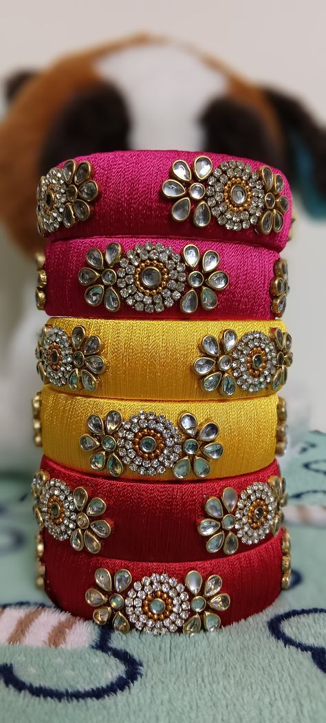 Tread Bangle Designs, Tread Bangles Designs, Tread Bangle Designs Latest, Handmade Bangles Ideas, Silkthread Bangle, Thread Bangles Silk Handmade, Aari Bangles, Diy Bangles, Handmade Flowers Tutorial