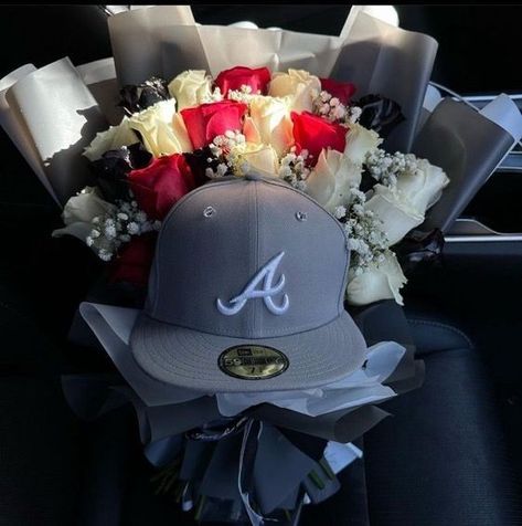 Guy Hat Bouquet, Hat Bouquet For Men, Hat Ramos For Guys, Ramo For Boyfriend, Guy Bouquet, Ramos For Guys, Flower Bouquet For Him, Hat Bouquet For Boyfriend, Flowers For Guys