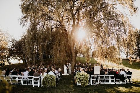 Willowbrook Weddings | Pittsburgh Wedding Venue | Burgh Brides Tucson Wedding Venues, Farm Wedding Ideas, Pittsburgh Wedding Venues, Equestrian Wedding, Event Director, Tucson Wedding, Laid Back Wedding, Pittsburgh Wedding, Wedding Reception Locations