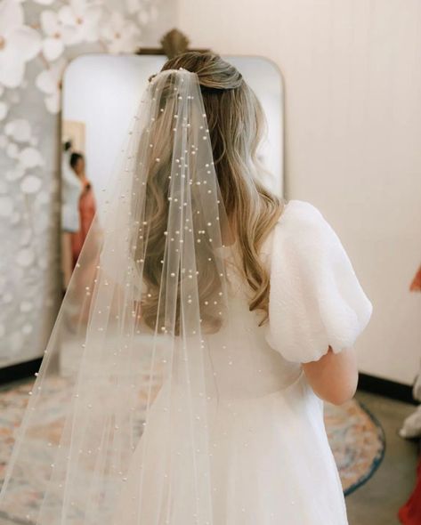 Modern Whimsical Wedding Dress, Simple Modest Wedding Dresses With Sleeves Classy, Mid Length Bridal Hair With Veil, Simple Short Sleeve Wedding Dress, Flowy Sleeve Wedding Dress, Simple Wedding Aesthetic, Garden Party Wedding, Modest Wedding, Sleeve Wedding Dress