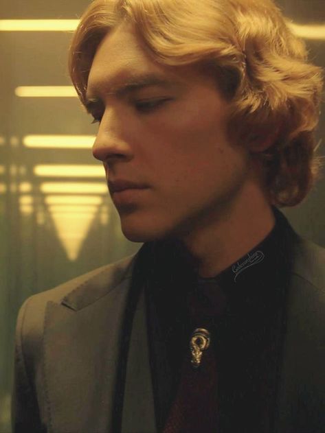 Michael Langdon Wallpaper, American Horror Story Characters, Fern Michaels, Michael Langdon, American Horror Story 3, Cody Fern, Fictional Character Crush, Vampire Stories, Dear Future Husband