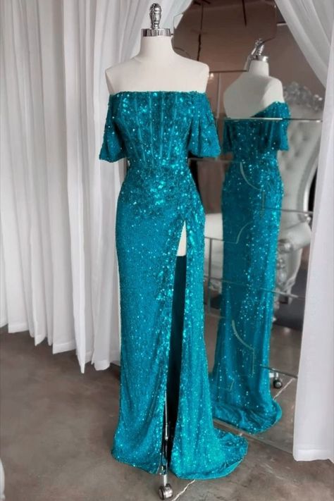 turquoise sequin gown Off Shoulder Dress Prom, Green Sparkly Prom Dress, Off Shoulder Dresses Prom, Green Sparkly Prom Dresses, Mermaid Green, Sparkly Gown, Sparkly Prom Dress, Blue Sequin Dress, Bridal Party Dresses