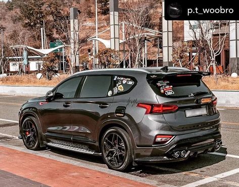 Kia Sorento Modified, Kia Car, Kia Stonic, Car Modified, Car Wrap Design, Coat Trends, Dream Machine, Super Luxury Cars, Top Cars