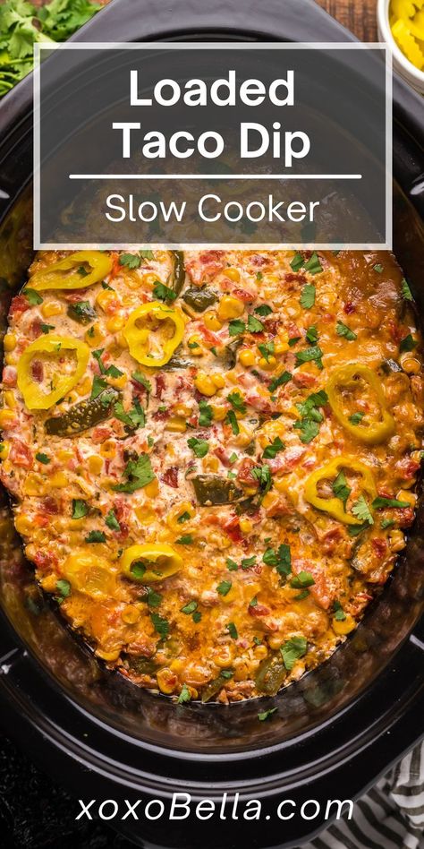 Taco dip Loaded Taco Dip, Mexican Dip Crockpot, Taco Dip For Party, Taco Dip In Crockpot, Crockpot Mexican Dip Recipes, Mexican Appetizers Crockpot, Party Food Crockpot Easy, Crockpot Party Ideas, Taco Dip Crockpot Recipes