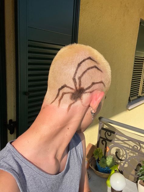 Spider Buzzcut, Dyed Hair Designs Men, Buzz Head Design, Spiderweb Buzzcut, Buzz Cut Patterns, Buzz Cut Drawing, Buzz Cut Designs, Buzz Designs, Blonde Hair Designs