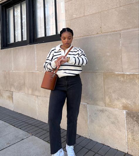 Old Money Brands, Outfits Black Women, Feminine Casual, Mode Zara, Practice Outfits, Stylish Work Attire, Effortlessly Chic Outfits, Money Aesthetic, Classy Casual Outfits