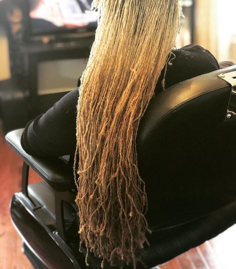 Ombre Sisterlocks Black Women, Long Blonde Locs Black Women, Blond Sisterlocks, Long Sisterlocks Hairstyles, Ginger Sisterlocks, Beach Locs, Blonde Microlocs, Blonde Sisterlocks, Colored Sisterlocks