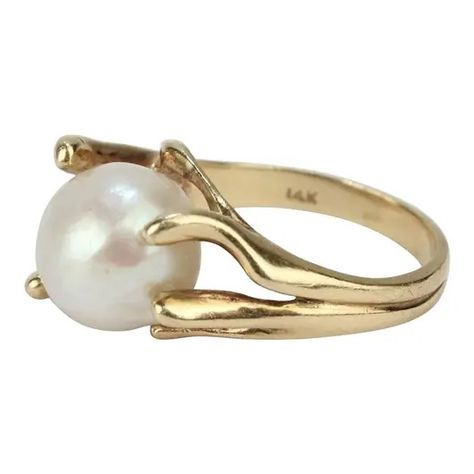 Vintage Jewelry & Accessories for Sale | Chairish Pearl Cocktail Ring, Pearl Rings Vintage, Gold Pearl Ring, Gold Baroque, Vintage Cocktail Ring, Pearl Necklace Designs, Gold And Silver Rings, Dress Rings, Pearl Size