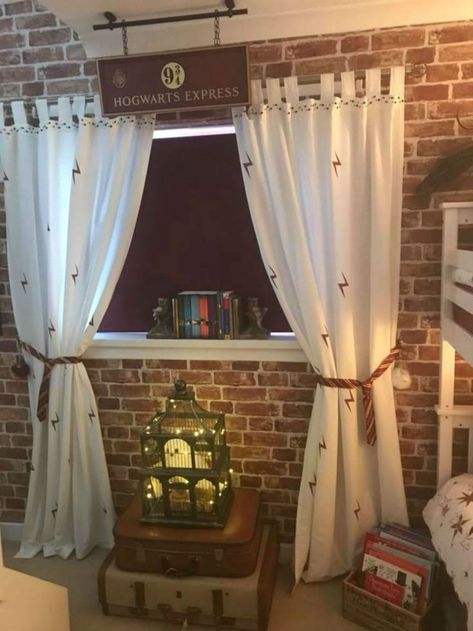 Mum creates amazing Harry Potter bedroom for boys – while she should be recovering from surgery | Deadline News Harry Potter Curtains Bedroom, Harry Potter Window Decoration, Harry Potter Adult Bedroom, Harry Potter Bedroom Ideas For Boys, Bedroom For Boys, Harry Potter Themed Bedroom, Hogwarts Room, Baby Harry Potter, Harry Potter Bedroom Decor