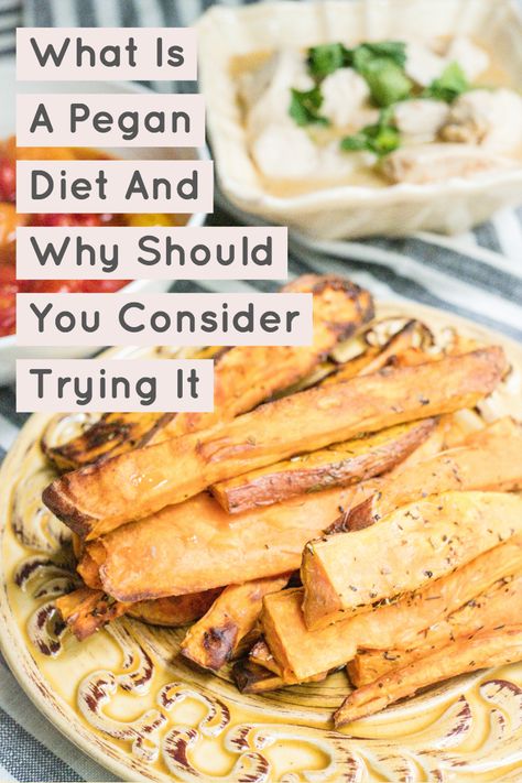 What Is A Pegan Diet And Why Should You Consider Trying It #whatsavvysaid #vegan #paleo #pegan #wellness #lifestyle #ontheblog #pegandiet Benefits Of Pescatarian Diet, The Pegan Diet, How To Start Paleo Diet, Ezcema Diet, Mark Hyman Pegan Diet, Vegan Vs Vegetarian Vs Pescatarian, Food Pin, Vegan Diet, Grocery Lists