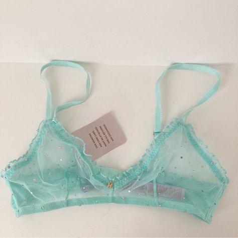 Nwt Savage X Fenty Lace Bra Size M Mint Color (13) Light Blue Bra, Purple Lace Bra, Hot Pink Bra, Pink Lace Bra, Purple Bras, Floral Bra, Lace Bandeau, Black Lace Bra, Savage X Fenty