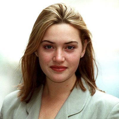 Kate Winslet's Changing Looks | InStyle.com Titanic Kate Winslet, Kate Winslate, Loose Updo, Oh My Goddess, Rose Lipstick, Actrices Hollywood, Pink Eyeshadow, Kate Winslet, 가을 패션