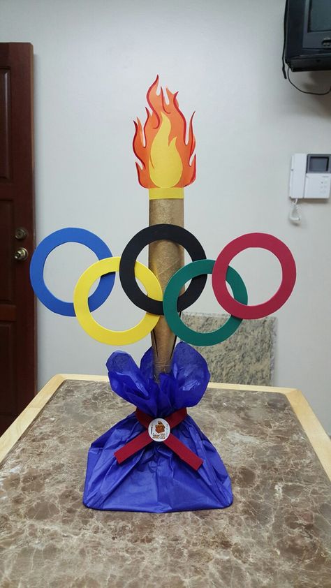 Olympic Crafts For Adults, Olympic Score Board Ideas, Olympic Display Ideas, Olympics Decorations Ideas, Olympic Centerpieces, Olympic School Theme, Olympic Decorations Diy, Olympic Party Ideas, Olympics Crafts For Kids