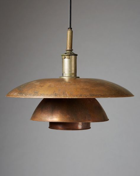 Ceiling lamp 5/5 designed by Poul Henningsen for Louise Poulsen, — Modernity Louise Poulsen, Lamp Kitchen, Poul Henningsen, Mid Century Modern Lighting, Large Lamps, Steampunk Lamp, Keramik Design, Pendant Ceiling Lamp, European Design