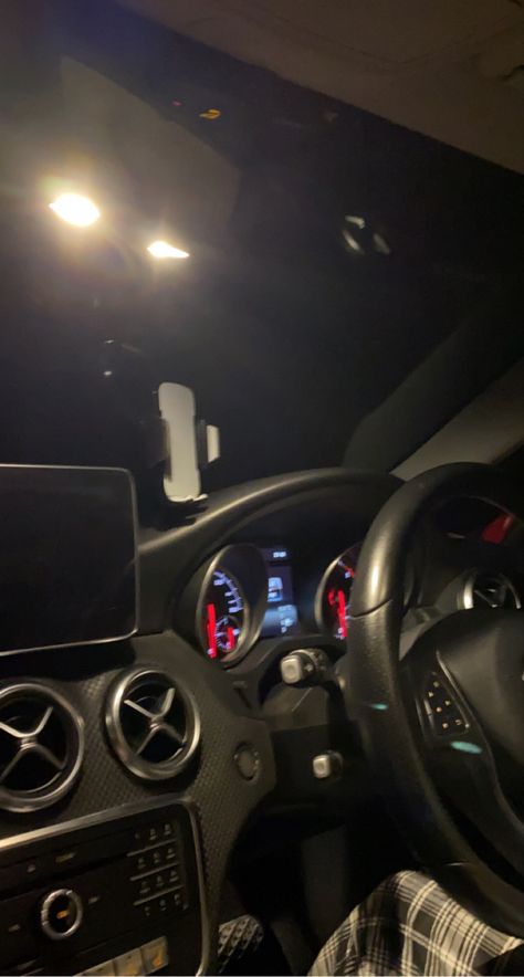 Driving In The Uk, Car Passenger Seat View, Snaps To Make A Guy Jealous, Driving At Night, Train Video, Night Drives, Car Up, Inside Car, Mazda Cx5