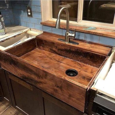 Wood Sink Kitchen, Wooden Sink, Wood Sink, Rustic Kitchen Cabinets, Boho Styl, Build Floating Shelves, Cool Woodworking Projects, Diy Cabinets, Woodworking Projects Plans