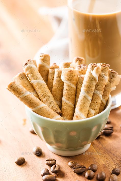 Sweet chocolate waffle rolls. Snacks Photography, Wafer Rolls, Photo Setting, Food Flatlay, Chocolate Waffles, Food Photoshoot, Roll Cookies, Pub Food, Pastry And Bakery