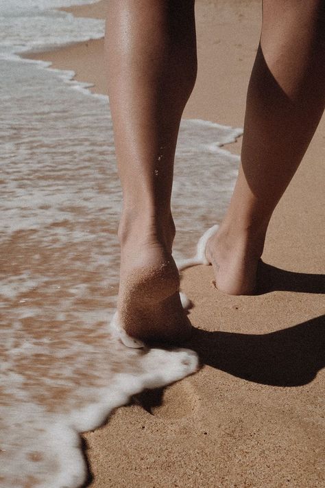 Feet On The Sand, Beach Walking Aesthetic, Walk On The Beach Aesthetic, Walking On Beach Aesthetic, Beach Walks Aesthetic, Walking On The Beach Video, Running On The Beach Aesthetic, Beach Walk Aesthetic, Independence Aesthetic