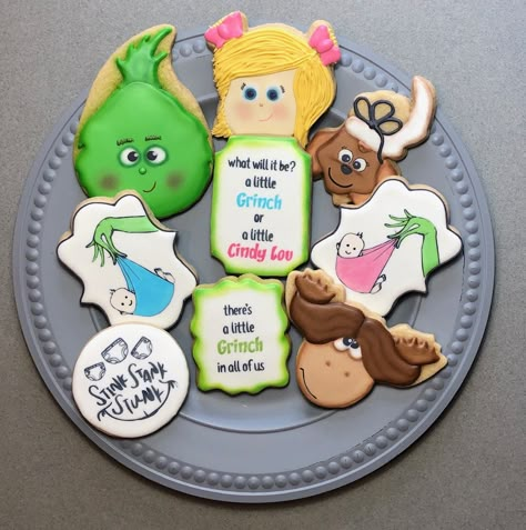 Grinch Baby Reveal, Gender Reveal Grinch, Grinch Baby Gender Reveal, Grinch Baby Shower Cookies, The Grinch Gender Reveal Ideas, Grinch Theme Gender Reveal Ideas, Gender Reveal Ideas In December, Grinch Gender Reveal Party, Grinch Or Cindy Lou Gender Reveal