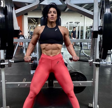 Dana Linn Bailey, Figure Competitor, Crossfit Gym, Fitness Inspiration Body, Ifbb Pro, Fitness Women, Hard Work And Dedication, Body Motivation, Muscle Girls