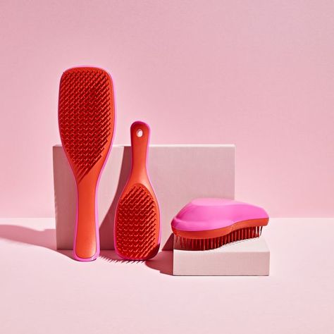 Tangle Teezer South Africa on Instagram: "The Teezer Trio of the season ❤️‍🔥 shop now!​​​​​​​​ ​​​​​​​​ #tangleteezer #instahair #hairbrush #haircare #clearyourhead #selfcare #selflove #beauty #lollipopcollection #red #pink #beautiful" Scalp Brushing, Products Photography, Tangle Teezer, Hair Brushes, Pop Collection, Hair Product, Pink And Red, Photography Inspo, Product Photography