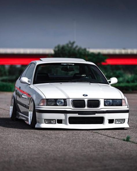 E36 hub on Instagram: "Simple is Always best. German body & Japanese stance. The perfect combination 🔥🇯🇵🤍 🏎️: @aichan_m3 📸: @hyf36 @km_performance #e36hub E36HUB SPONSORS : @k2industries @initial_clip @dtmfiberwerkz . . . #bmw #bmwe36 #bmwgram #carporn #e36 #bmwm3 #cars #wheels #drift #car #superstreet #carlifestyle #supercars #m3 #stance #passion #drifting #power #streetdrifting #projectcar #mpower #carsofinstagram #fastcar #90s #e36sedan #bmwmotorsport #bimmer #widebody #fitment" Bmw E36 Drift Car, Bmw E36 Stance, Bmw E36 Sedan, 90s Bmw, Motor Aesthetic, Bmw E36 Drift, Initial Clip, Bmw Sedan, Bmw Compact