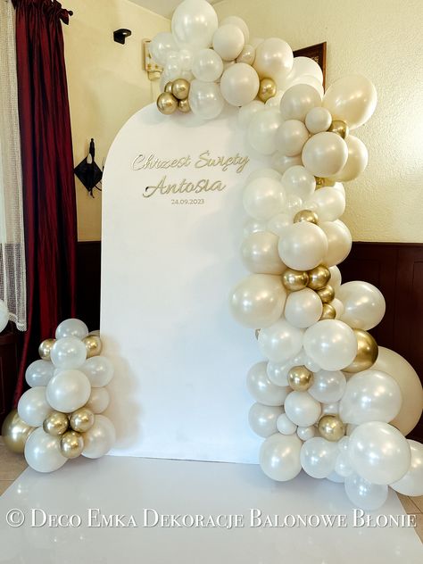 Pearl Bridal Shower, Appeal Letter, Simple Birthday Decorations, White Baby Showers, Arch Backdrop, Simple Birthday, Engagement Ideas, Pearl Bridal, Wedding Balloons