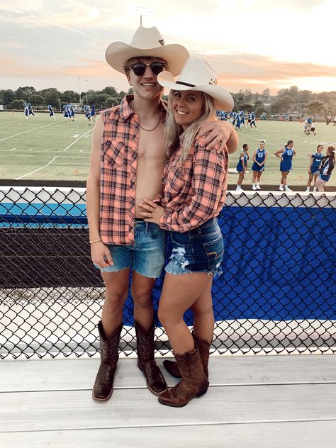 Student Section, Relationship Aesthetic, Theme Ideas, High School Students, Cowboy Hats, High School