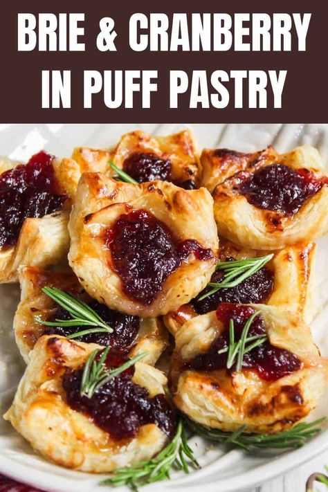 Experience the delicious combination of cranberry and brie in puff pastry. These bites are a tasty addition to your holiday appetizer lineup. Brie Bites Puff Pastry, Cranberry Puff Pastry, Cranberry Brie Puff Pastry, Cranberry And Brie, Brie In Puff Pastry, Cranberry Appetizer, Puff Pastry Snacks, Puff Pastry Bites, Pastry Bites