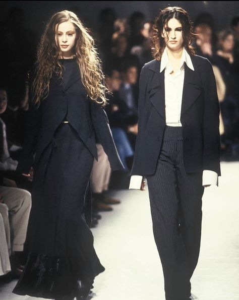 Dystopian Fashion, High Fashion Couture, Archive Fashion, Dark Feminine, Press Tour, Vintage Couture, Fashion Inspiration Design, Ann Demeulemeester, Feminine Aesthetic