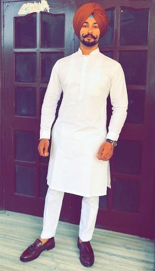 White Punjabi Kurta Pajama With Turban Kurta Pajama Men Punjabi, Punjabi Kurta Pajama Men, Kurta Pajama Design, Punjabi Kurta, Kurta Designs Men's, Kurta Pajama Punjabi, Pajama Design, Pajama Men, Photoshop Hair