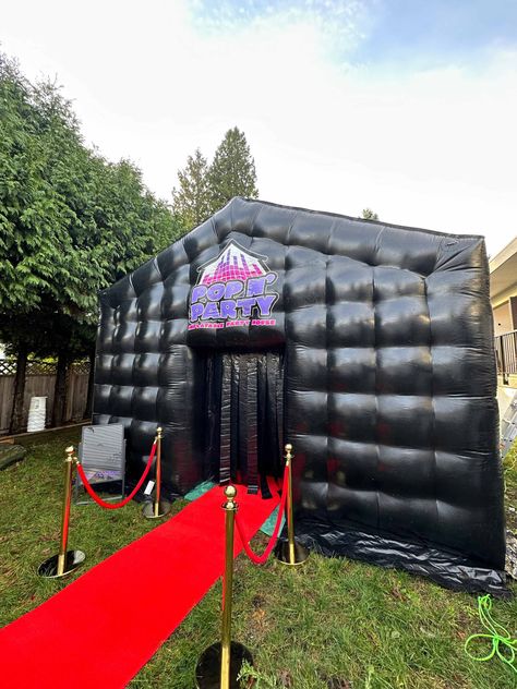 Book An Inflatable Nightclub in Vancouver Today | Pop N' Party Inflatable Club Party, Inflatable Nightclub Party, Inflatable Club, Inflatable Nightclub, Husband 40th Birthday, Dj Decks, Nightclub Party, Disco Lights, 18th Birthday Party