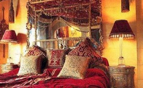 35+ Elegant and Luxury Arabian Bedroom Ideas #bedroom #bedroomdecor #bedroomideas Arabian Bedroom Ideas, Arabian Bedroom, Moroccan Decor Bedroom, Moroccan Bedroom, Moroccan Home Decor, Bedroom Red, Bohemian Interior, Bohemian Bedroom, Moroccan Decor