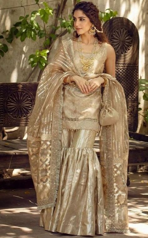 Celeb Maya Ali Golden Sharara Style Shrara Grara Design Wedding, Banarsi Garara Design Pakistani, Hairstyle On Garara Dress, Banarsi Sharara, Golden Sharara, Wedding Gharara, Gharara Designs, Dress Designs For Girls, Sharara Designs