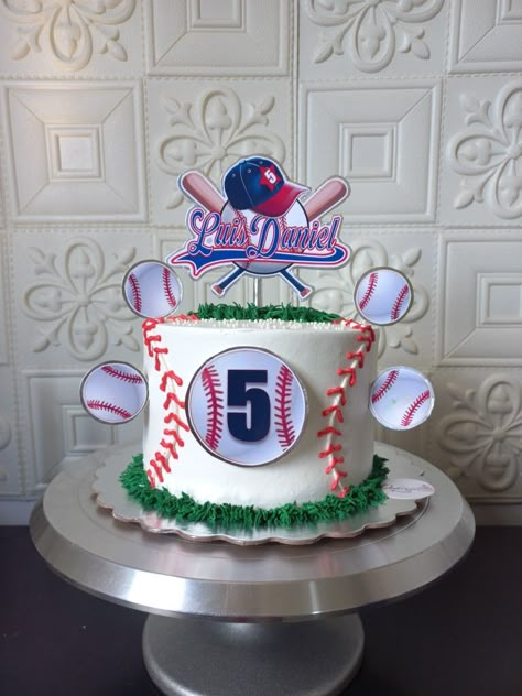 Baseball Cake Ideas, Baseball Birthday Cake, Baseball Cakes, Baseball Birthday Cakes, Baseball Theme Birthday, Baseball Cake, Sugar Bread, Mickey Mouse 1st Birthday, Homemade Birthday Cakes