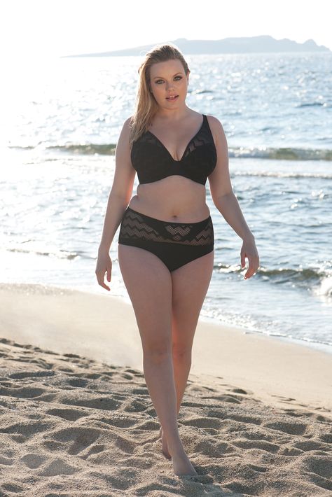 Curvy Kate Hi Voltage Black Plunge Bikini $70 Curvy Swimwear, Curvy Kate, Deep Plunge, Real Women, Rush, Top 10, Cool Outfits, Black