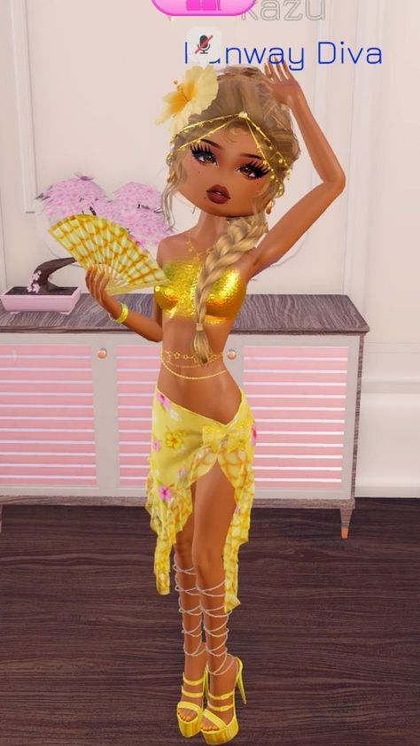 Cute Outfits Summer Beach, At The Beach Dti Outfit Ideas, Dress To Impress Them At The Beach, Dripping In Gold Dti Outfit, Dripping In Gold Dti Outfits, At The Beach Dti Outfit, Pro Dress To Impress Outfits, Dress To Impress At The Beach Theme, Yellow Dti Outfit