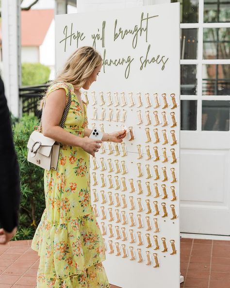 The Spenglers had a dreamy pastel wedding, complete with fun details like their cowboy boot bottle opener seating chart! Swipe to see 🤠 •⁠ •⁠ Wed Society | Austin FEATURED vendors:⁠ Coordination @biancanichole_andco⁠ Hair + Make up @lunabeauty_bridal⁠ Rentals: @premiereeventstx⁠ Venue: @woodbinemansion •⁠ •⁠ // Photo:⁠ @carhartphotography⁠ •⁠ •⁠ Other Vendors:⁠ @woodbinemansion @truthandblooms @siennastringquartet @moontowerentertainment @austincatering⁠ @ilios_productions @uniquedesignandev... Photo Seating Chart Wedding, Boot Bottle Opener, Wedding Bottle Opener, Cowboy Wedding, Pastel Wedding, Local Wedding, Seating Chart Wedding, Fun Challenges, Wedding Seating