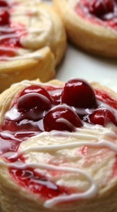 Cherry Cream Cheese Danish, Cheese Danishes, Cherry Cream Cheese, Pillsbury Grands, Coconut Dessert, Cream Cheese Danish, Pillsbury Recipes, Cheese Danish, Brownie Desserts