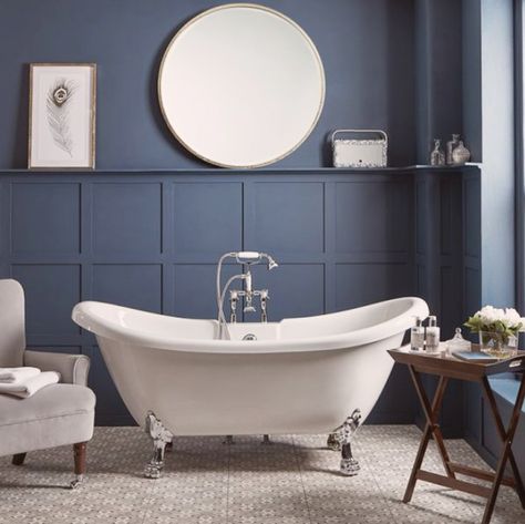 The most elegant of tubs from @lauraashleyuk! Dark walls are a great idea in bathrooms, add a dimmer light and it will transform into the ultimate dark relaxation room! #loverenovate #renovate #renovatedhome #renovationlife #renovationproject #homeextention #beforeandafter #renovation #renovatingyourhome #renovatingonabudget #homerenovations #buildingahome #loverenovation #interior #interiordesign #myhousethismonth #myrenovationproject #bathroominspo #bathroom #freestandingtub Victorian Style Bathroom, Traditional Bathroom Designs, Slipper Bath, Bathroom Contemporary, Victorian Bathroom, Bad Inspiration, Inspiration Bathroom, Standing Bath, Classic Bathroom