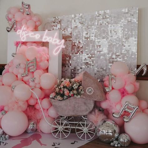 🎀🪩 Disco Baby 🪩🎀 My florals were just a small part of this family’s milestone baby shower. I’m so grateful to have worked with @jenniferruthevents for this event and watch her work her magic. ✨ Style, Design, Planner: @jenniferruthevents Balloons & Backdrop: snappopparty Florals: @brittney.designs Signage/Vinyl: @confettiology Host: @allyenamarie Disco Baby Shower Theme, Disco Baby Shower Ideas, Balloons Backdrop, Star Shower, Balloon Backdrop, Baby Shower Theme, So Grateful, Style Design, Balloons