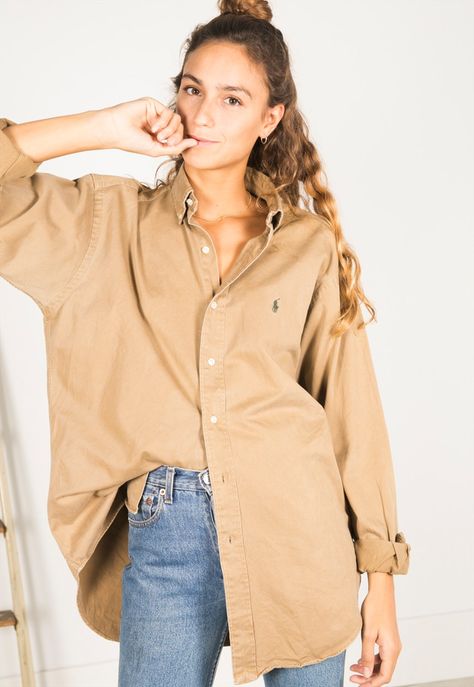 Oxford Shirt Women Outfit, Button Up Shirt Outfit, Oxford Shirt Women, Button Down Outfit, Oversized Shirt Outfit, Dressy Casual, Oxford Shirt, Preppy Outfits, Oversized Shirt