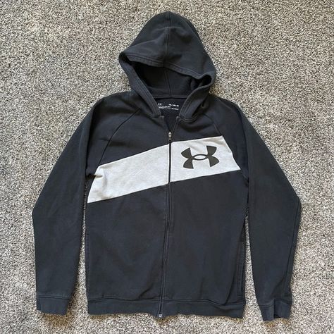 NEW LISTING: Under Armour Hoodie Youth XL Under Armour Hoodie, Youth Hoodies, Coat Fashion, Kids Jacket, Under Armour, Active Wear, Closet, Clothes Design, Quick Saves