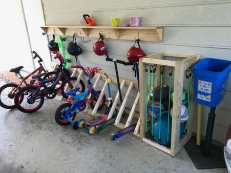 Bike Storage Garage, Diy Garage Storage Cabinets, Garage Organization Tips, Doors Diy, Garage Organisation, Garage Organization Diy, Diy Garage Door, Diy Garage Shelves, Garage Shed