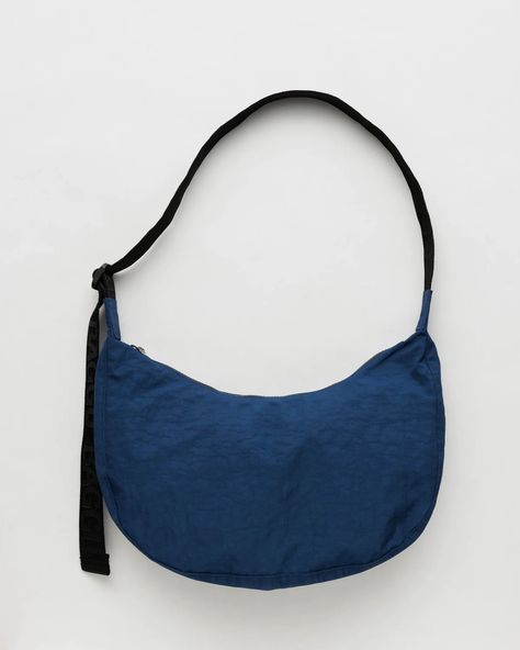 Medium Nylon Crescent Bag : Marine Blue - Baggu Baggu Crescent, Prada Double Bag, Baggu Leather, Marine Blue Color, Pretty Tote Bags, Ted Baker Bag, Baggu Bags, Planet Love, Duck Bag