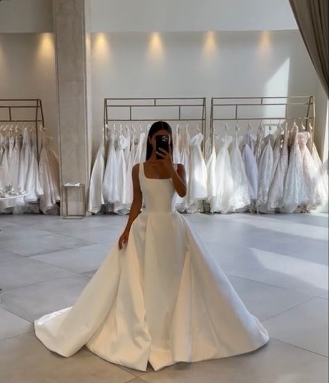 Straight Neck Ball Gown Wedding Dress, Silky Wedding Dress Satin Ball Gowns, Big Simple Wedding Dress, Wedding Dresses Satin With Bow, Wedding Dress Rich Aesthetic, Ball Gown With Bow At The Back, Wedding Dresses Old Money Aesthetic, Silk Big Wedding Dress, Silk Plain Wedding Dress