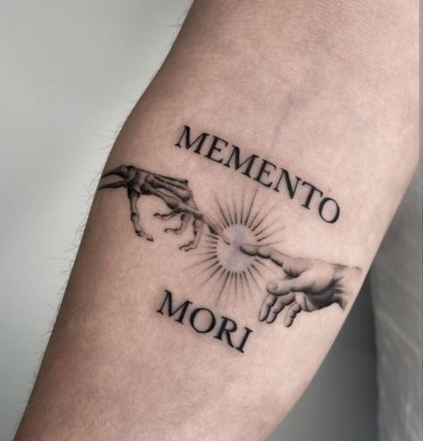 Momento Mori Tattoo, Memento Tattoo, Memento Mori Illustration, Continuous Line Tattoo, Memento Mori Tattoo, Memorial Tattoo Designs, Small Back Tattoos, Simple Tattoos For Guys, Realistic Tattoo Sleeve