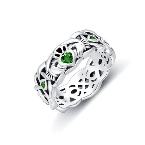 Celtic Knot Band, Rings To Make, Traditional Values, Irish Ring Claddagh, Types Of Jewelry, Irish Claddagh, Claddagh Ring, Claddagh Rings, Rings Cool