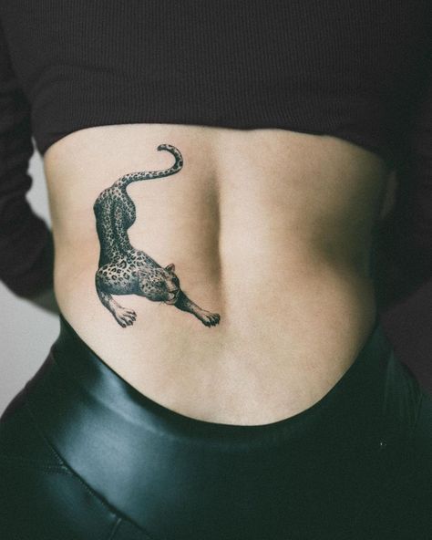 Black Panther Back Tattoo, Panther Back Tattoo, Panther Tattoo For Women, Black Panther Tattoo, Jaguar Tattoo, Pretty Vibes, Panther Tattoo, Baby Diy Projects, Inspiration Tattoos