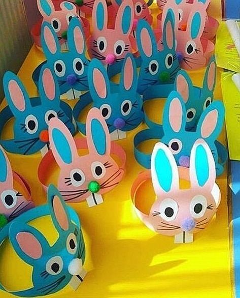 Diy Easter Decor, Easter Centerpiece Ideas, Preschool Craft Activities, Kids Craft Ideas, Bee Crafts For Kids, Christmas Ornaments For Kids, Easter Crafts For Toddlers, Ornaments For Kids, Easter Arts And Crafts